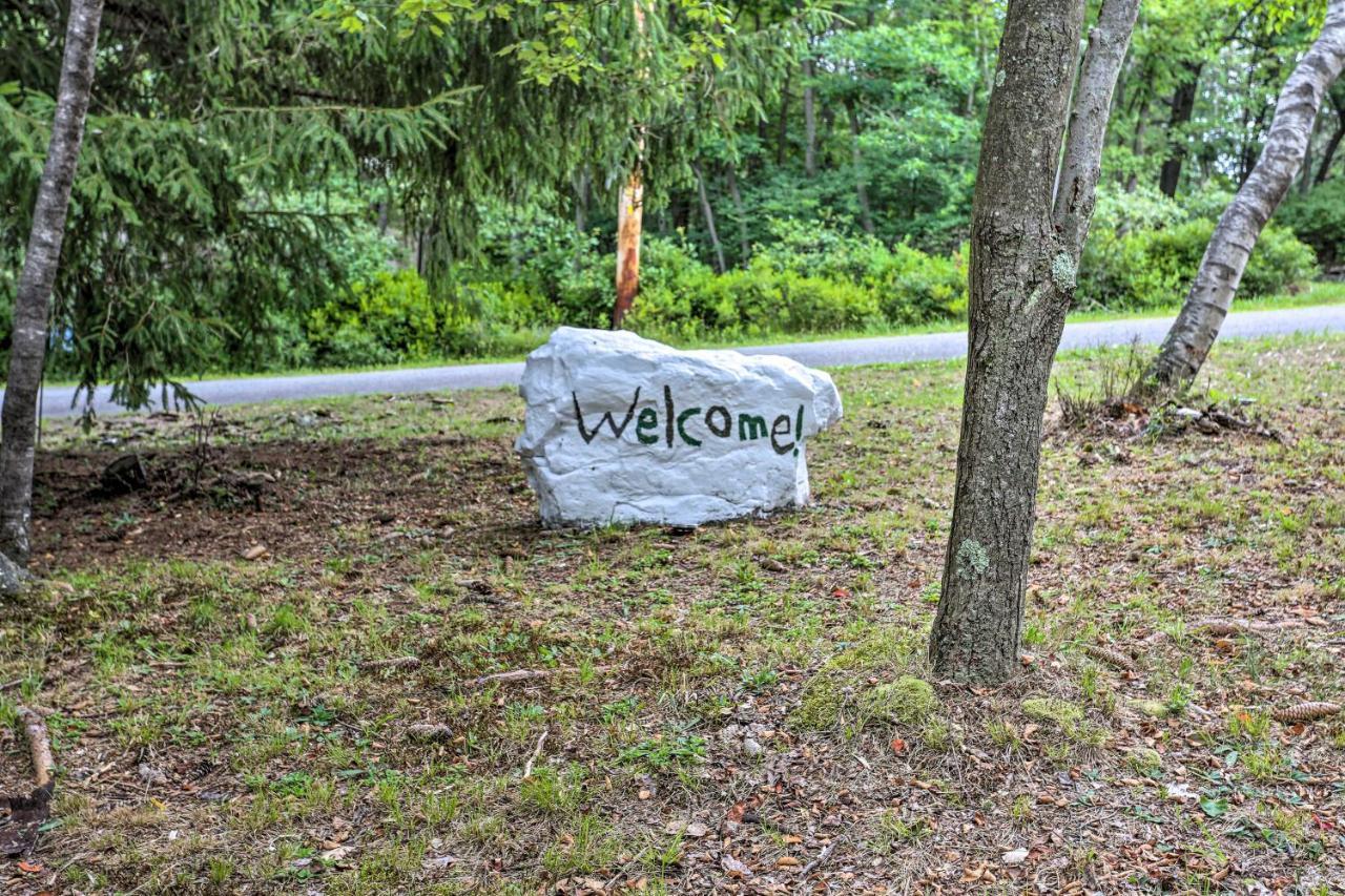 Serene Long Pond Home With Game Room And Beach Access! Екстериор снимка